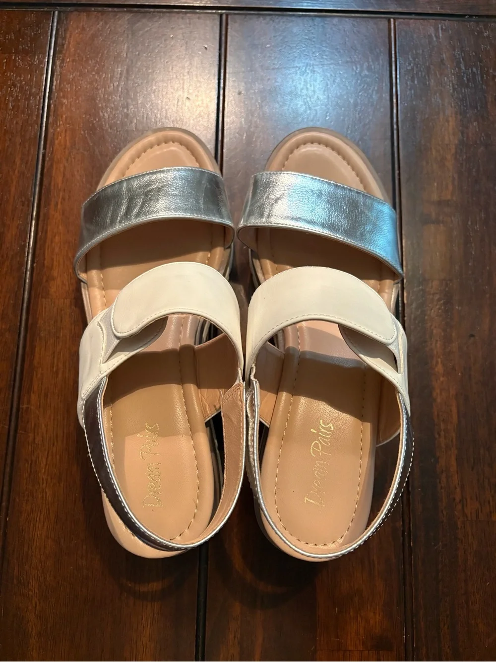 Dream Pairs Silver Metallic and White Platform Slingback Sandals Size 8.5